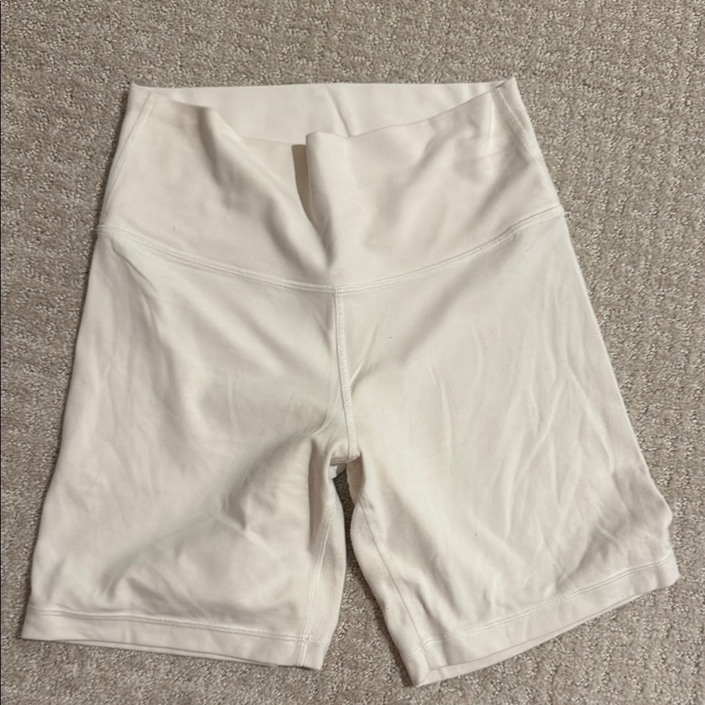 Aritzia bike shorts
